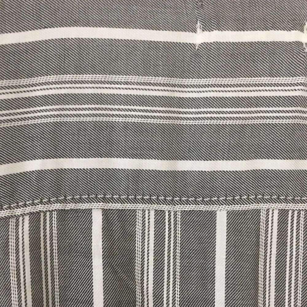 🅢🅐🅛🅔 Max Studio Striped Top - Picture 10 of 14
